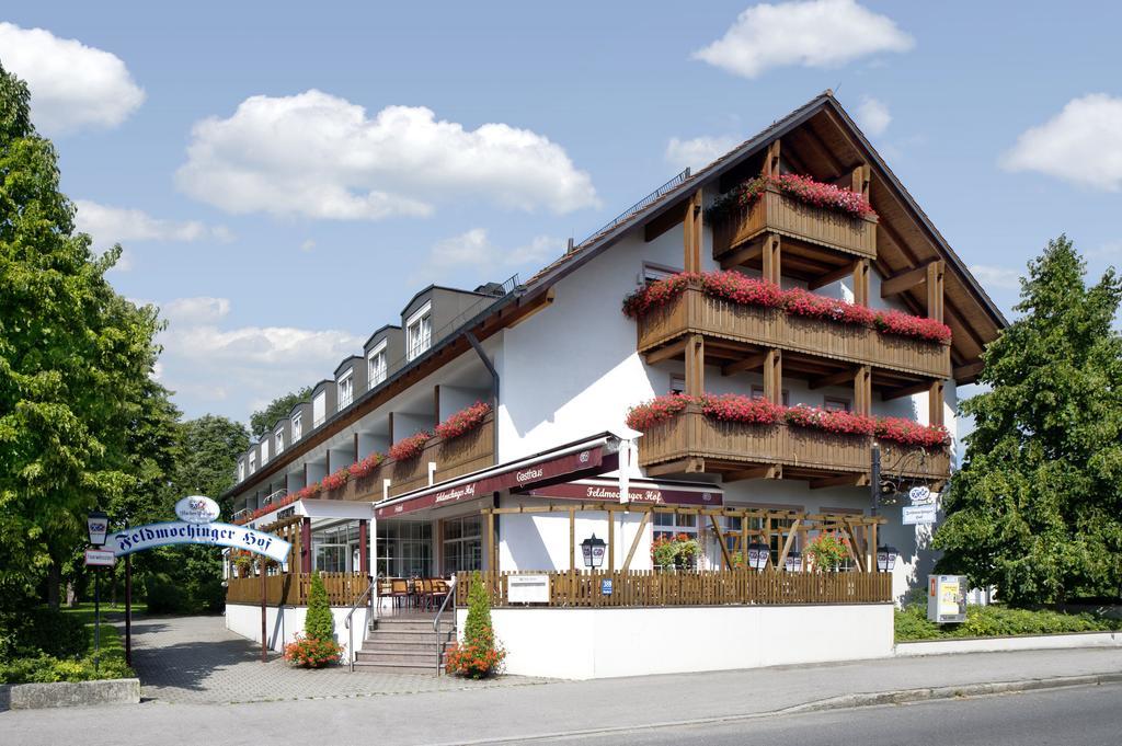 Feldmochinger Hof, Munich
